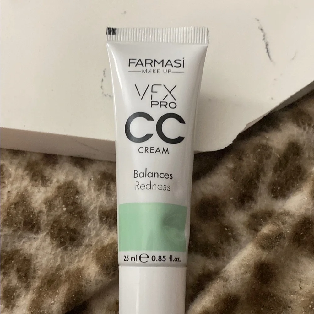 Farmasi VFX Pro CC Cream